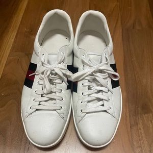 Gucci Sneakers w/ Tiger Design
